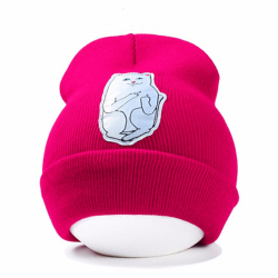 Розовая зимняя шапка с кошечкой показывающей F*CK Beanie Ripndip Nermal Pink