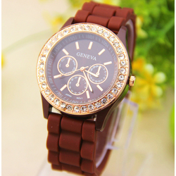 Коричневые силиконовые женские часы Geneva Black Watch со стразами